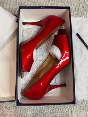 NWT Stuart Weitzman - Rare Red Patent Leather Peep Toe “Linda” Heels (Size: 8.5)